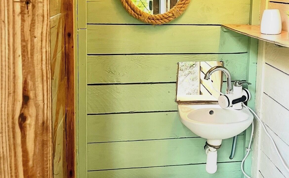 Photo of Bathroom in Beaufour-Druval