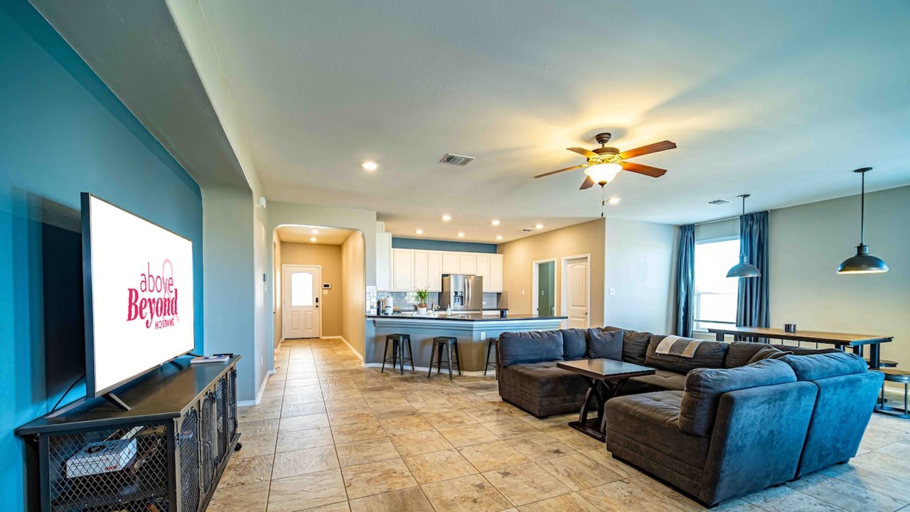 Photo of Livingroom in Hutto