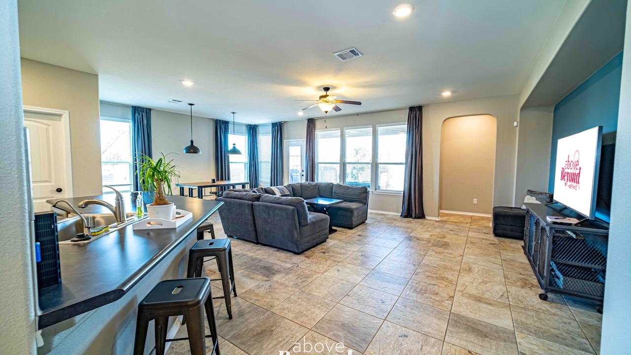 Photo of Livingroom in Hutto