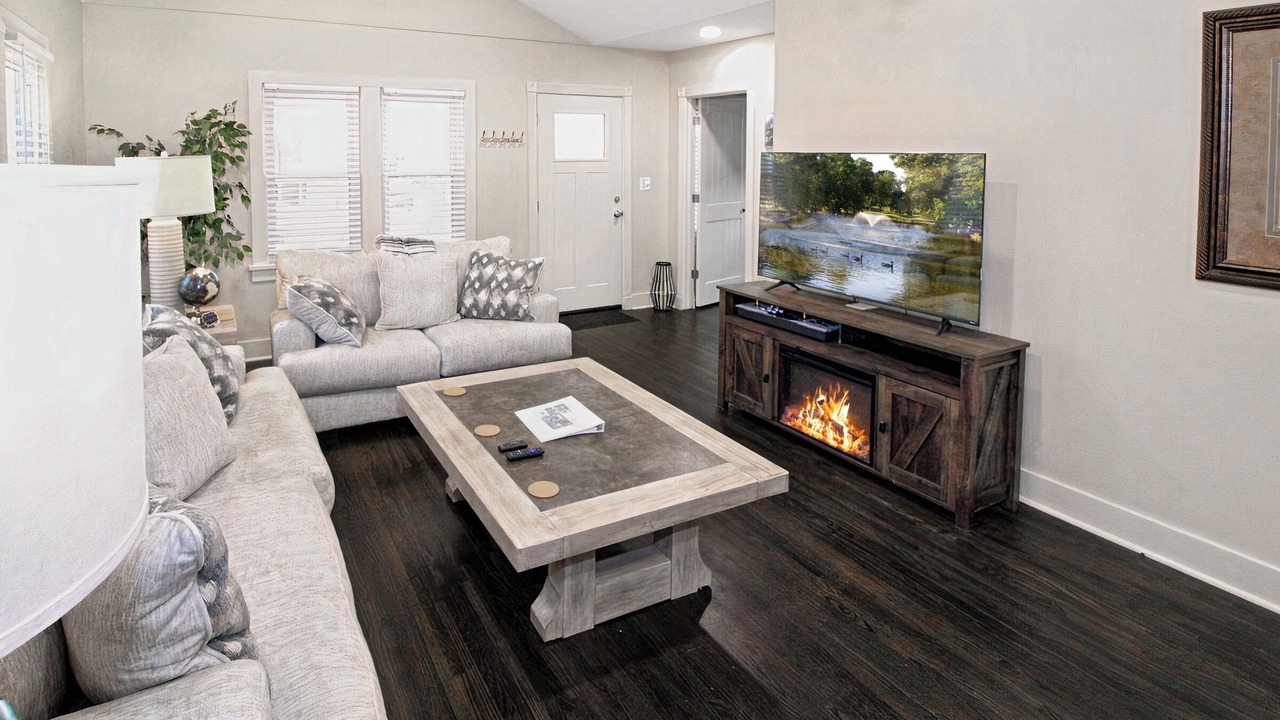 Photo of Livingroom in Tulsa