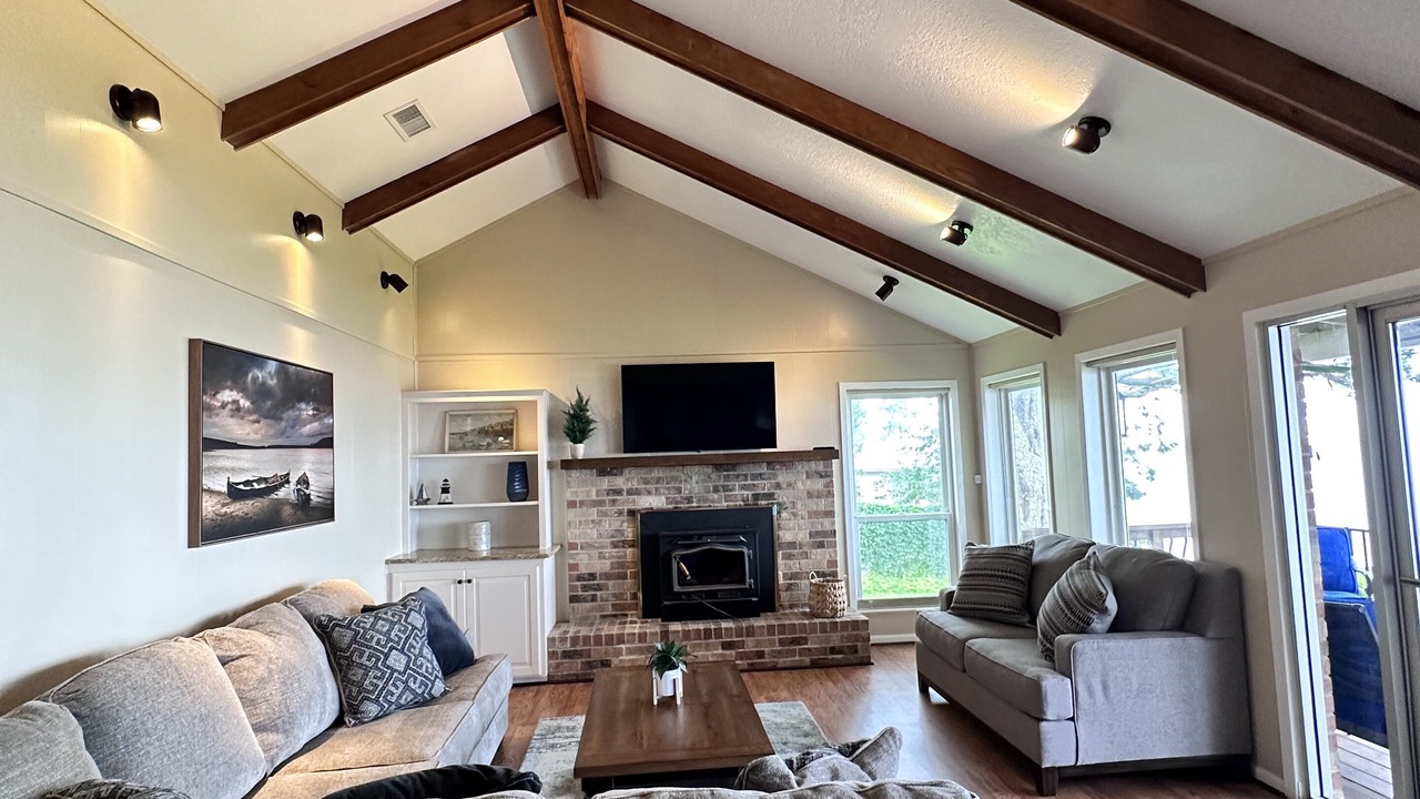 Photo of Livingroom in Coldspring