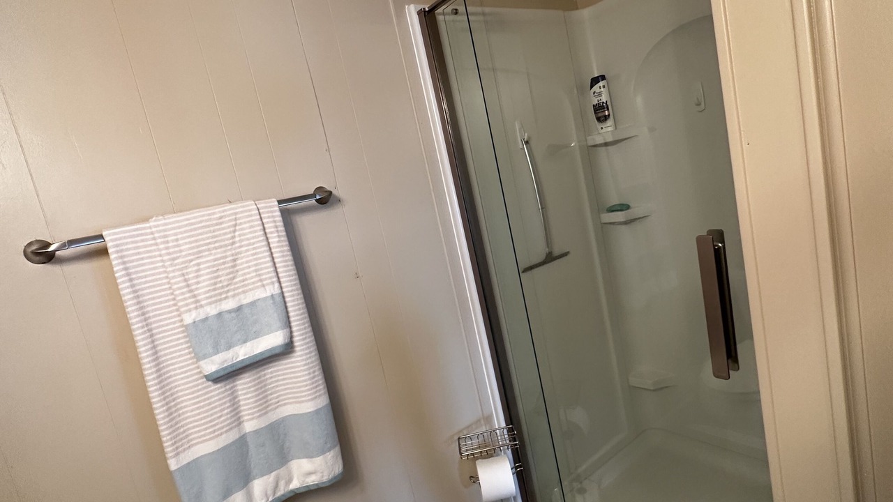 Photo of Bathroom in Coldspring