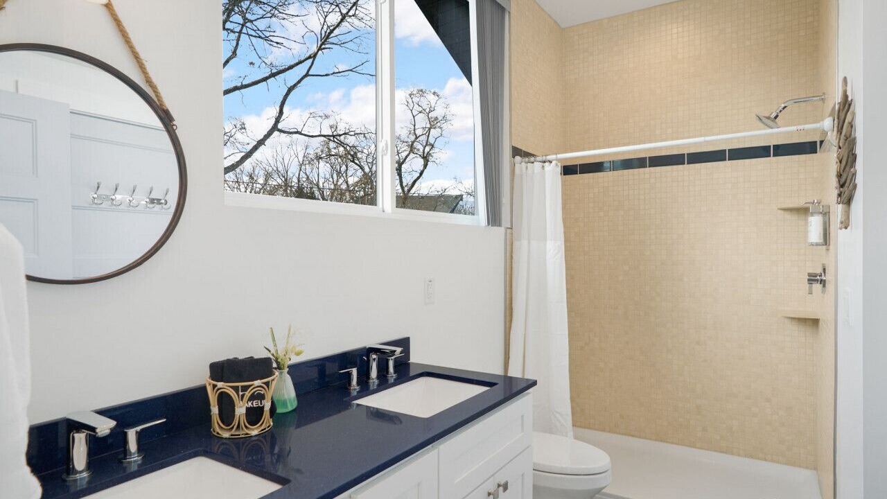 Photo of Bathroom in Pleasant Prairie