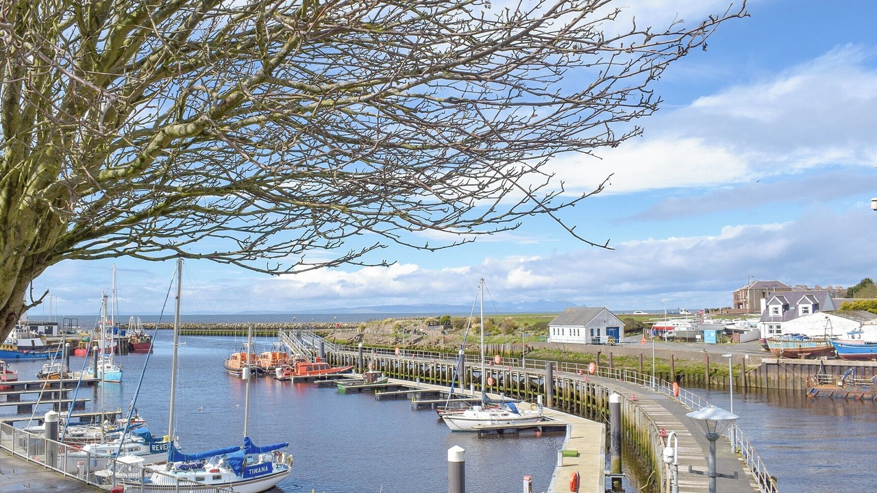 Photo of Others in Girvan