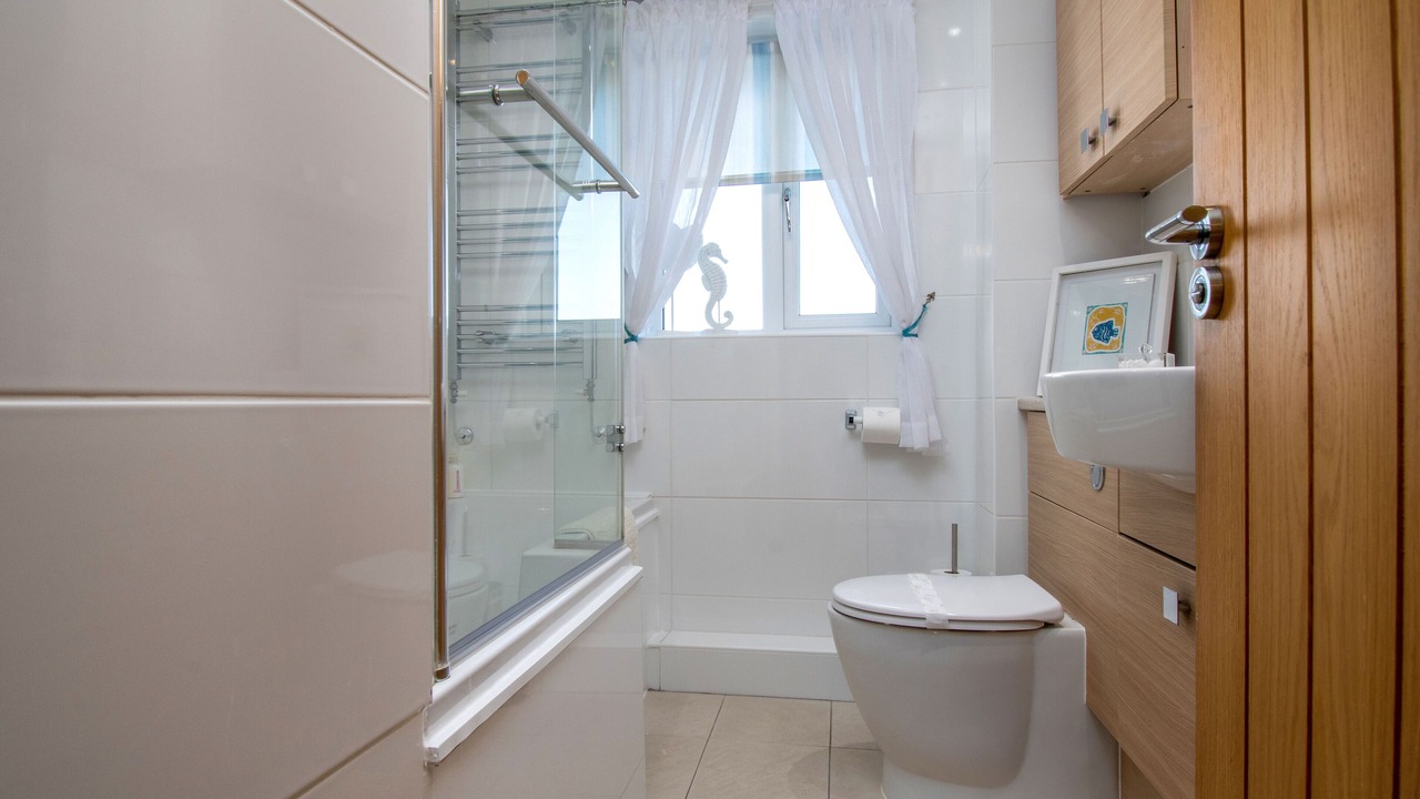 Photo of Bathroom in Llanfairfechan