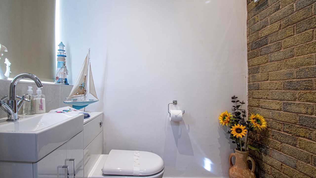 Photo of Bathroom in Llanfairfechan