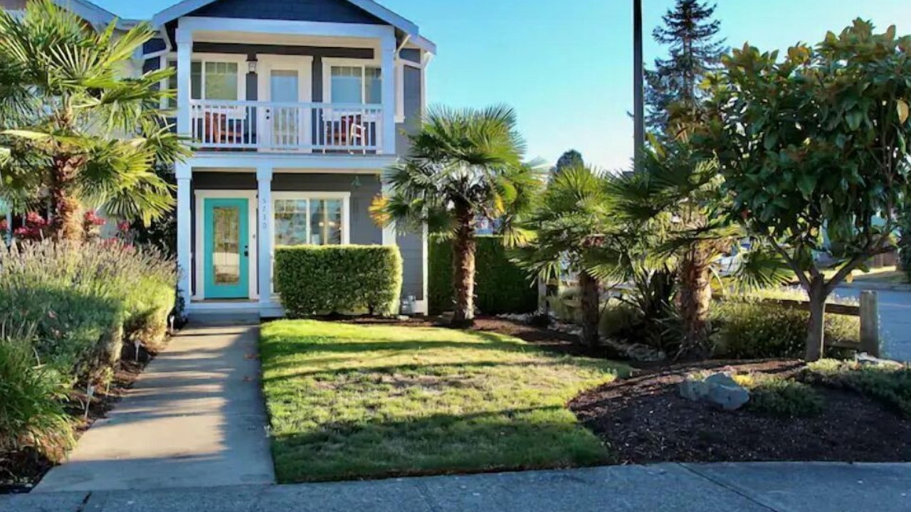 Photo of Others in West End