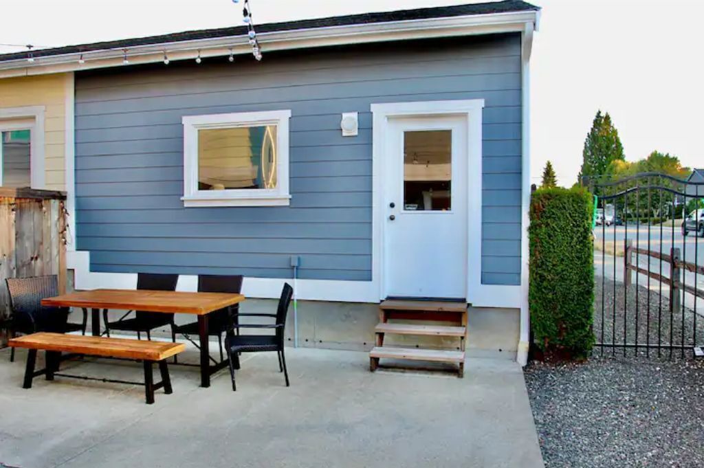 Photo of Outdoor in West End