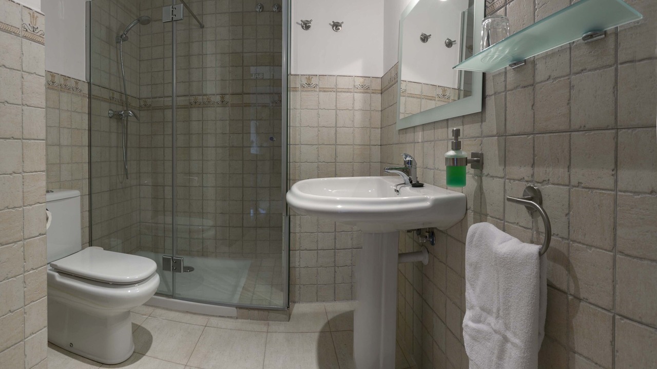 Photo of Bathroom in Loarre