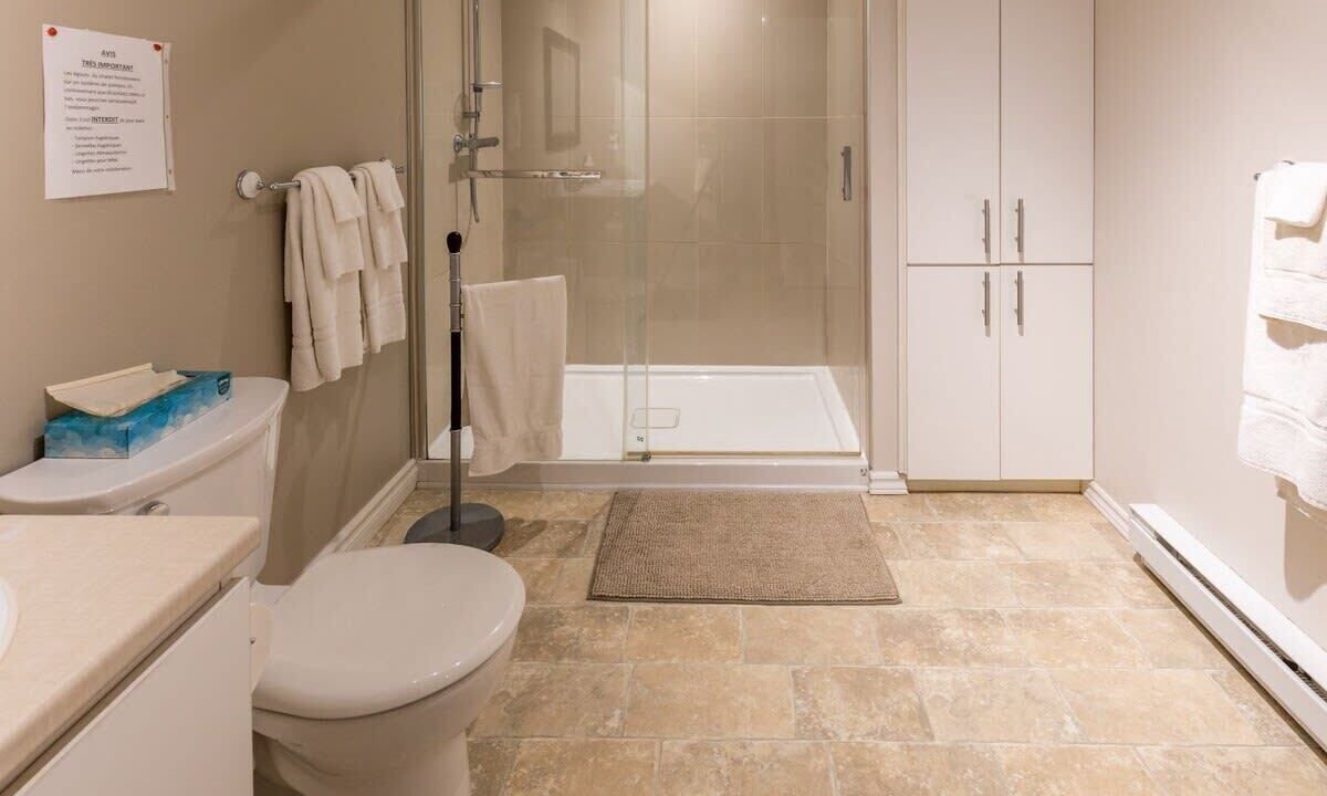 Photo of Bathroom in Pohenegamook