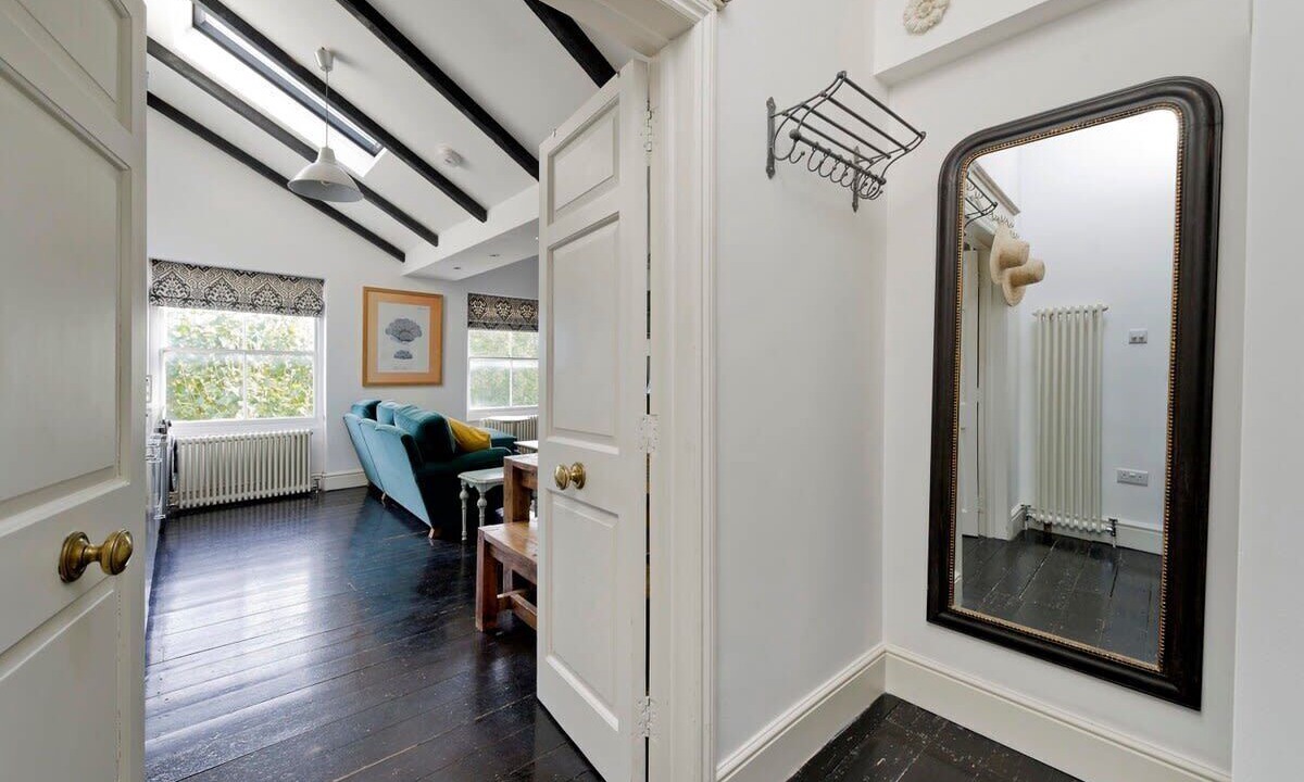 Photo of Others in North Kensington