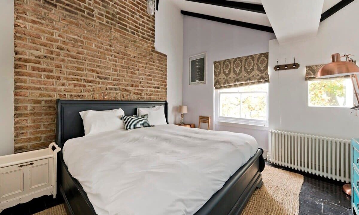 Photo of Bedroom in North Kensington