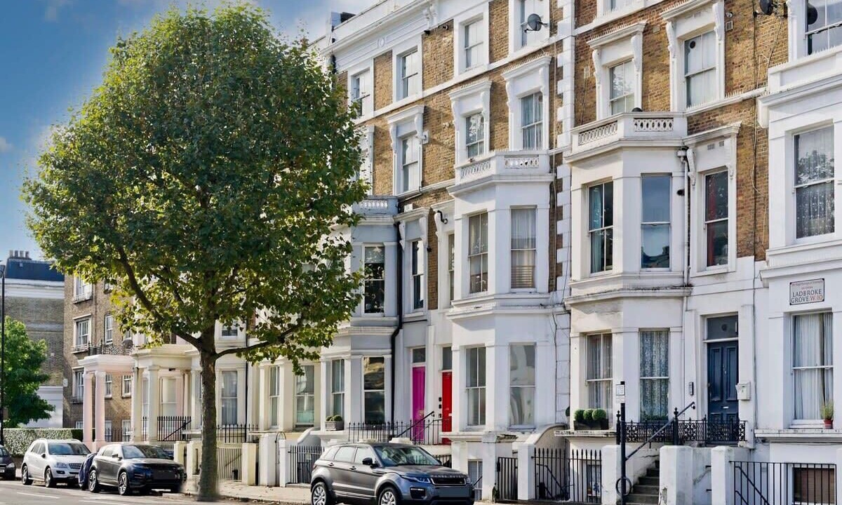 Photo of Outdoor in North Kensington