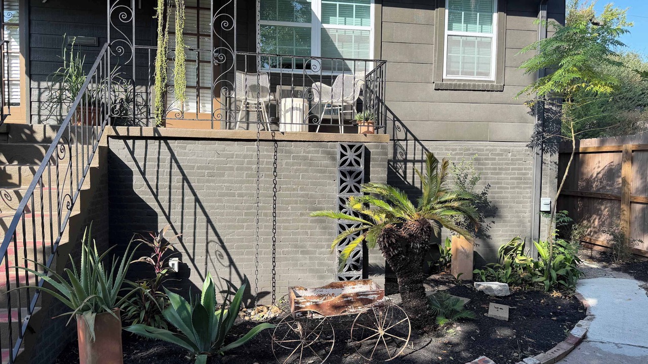 Photo of Outdoor in Greater Heights