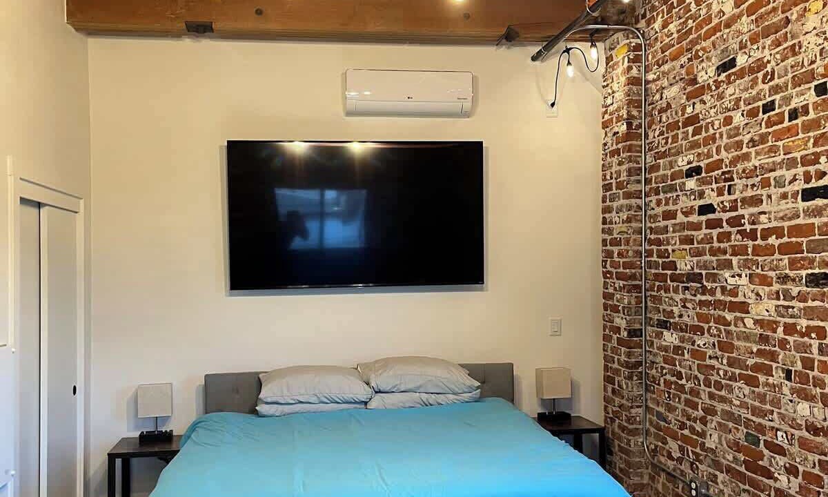 Photo of Bedroom in Redmond