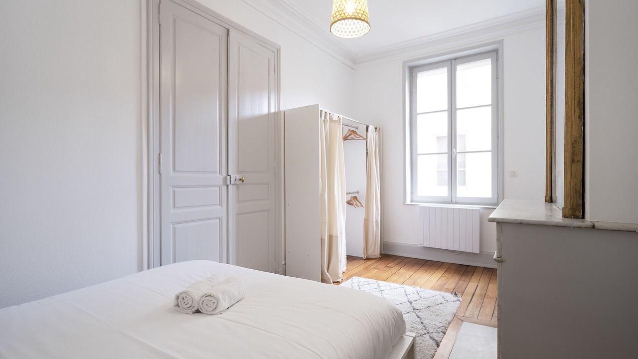 Photo of Bedroom in Saint Nicolas - Charles III - Ville vieille - Trois Maisons - Leopold