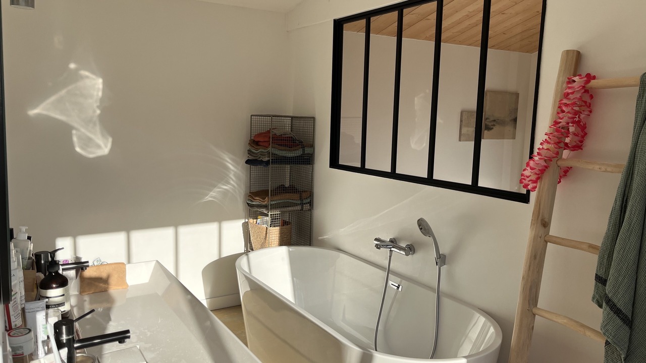 Photo of Bathroom in Loix