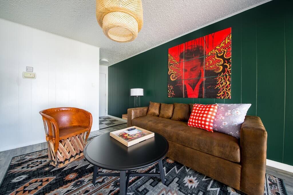 Photo of Livingroom in West Campus
