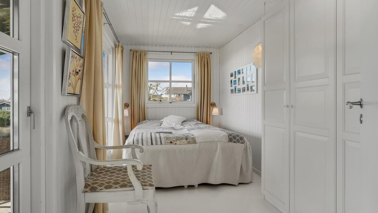 Photo of Others in Helnæs By
