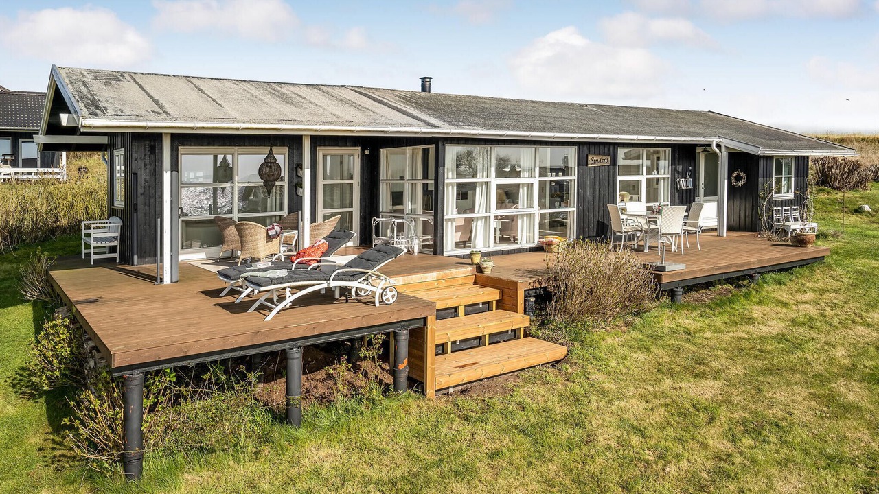 Photo of Others in Helnæs By