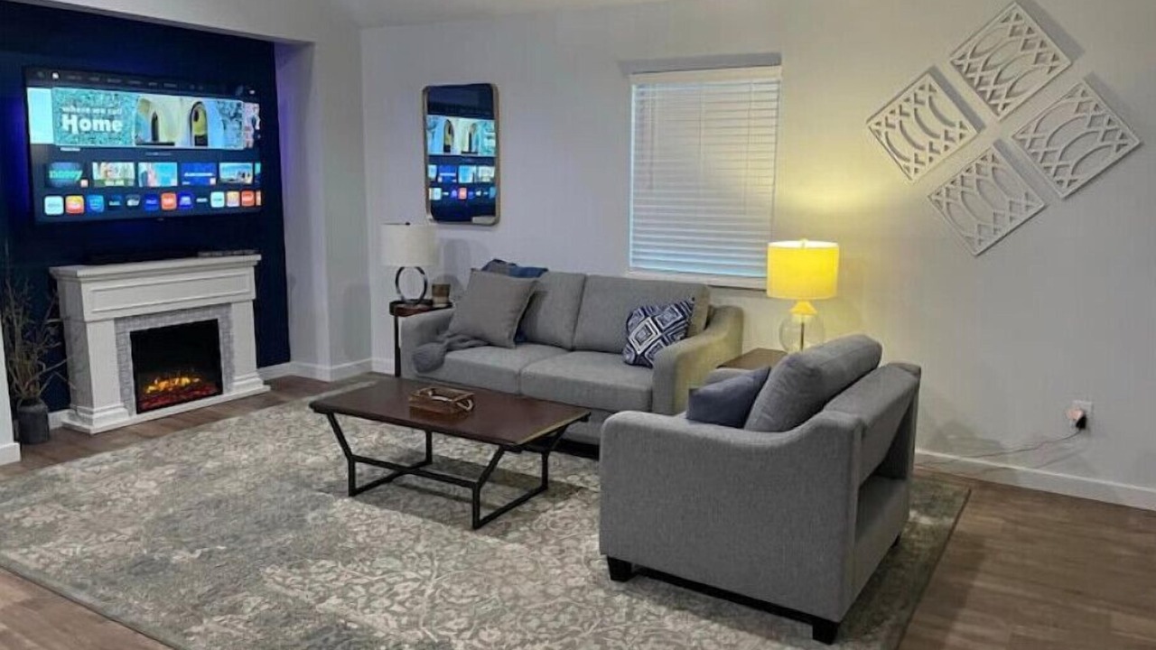 Photo of Livingroom in Grove