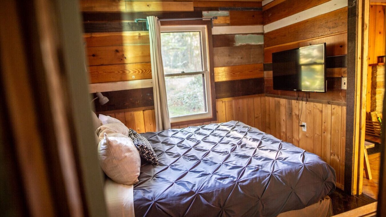 Photo of Bedroom in Index