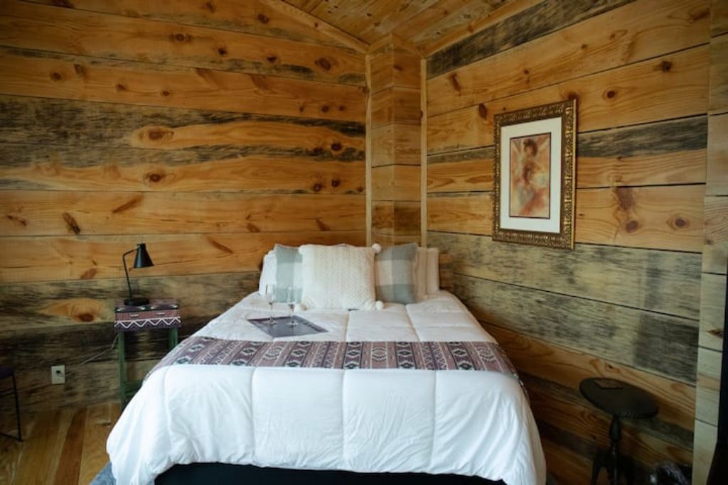 Photo of Bedroom in Voth