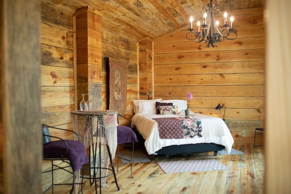Photo of Bedroom in Voth