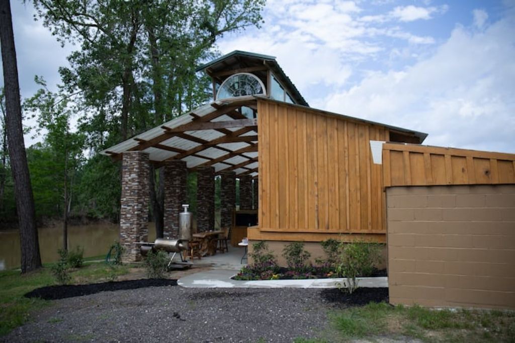 Photo of Outdoor in Voth