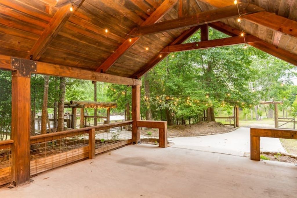 Photo of Outdoor in Voth