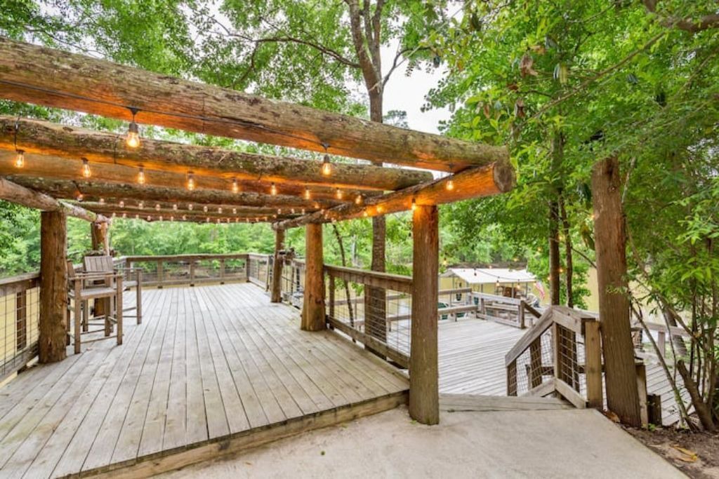 Photo of Patio Balcony in Voth