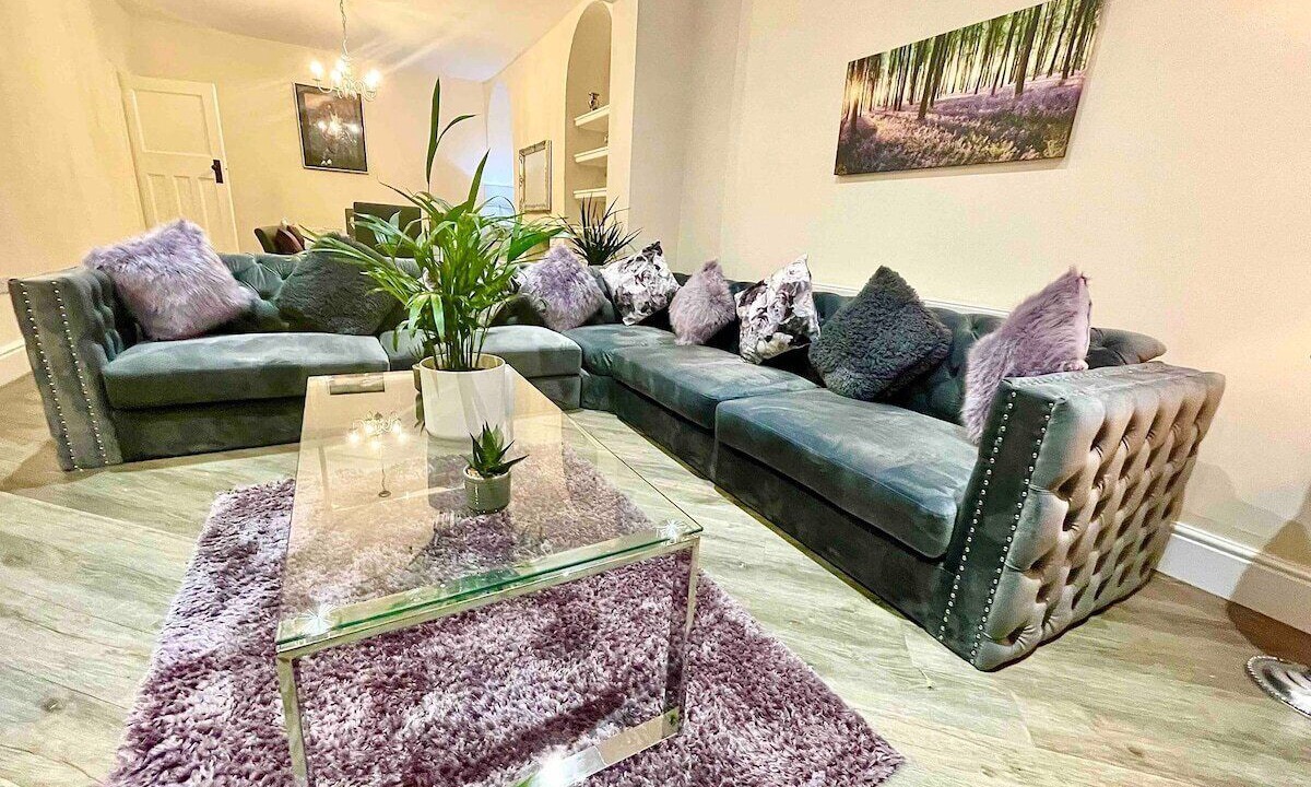 Photo of Livingroom in Coed-Y-Paen