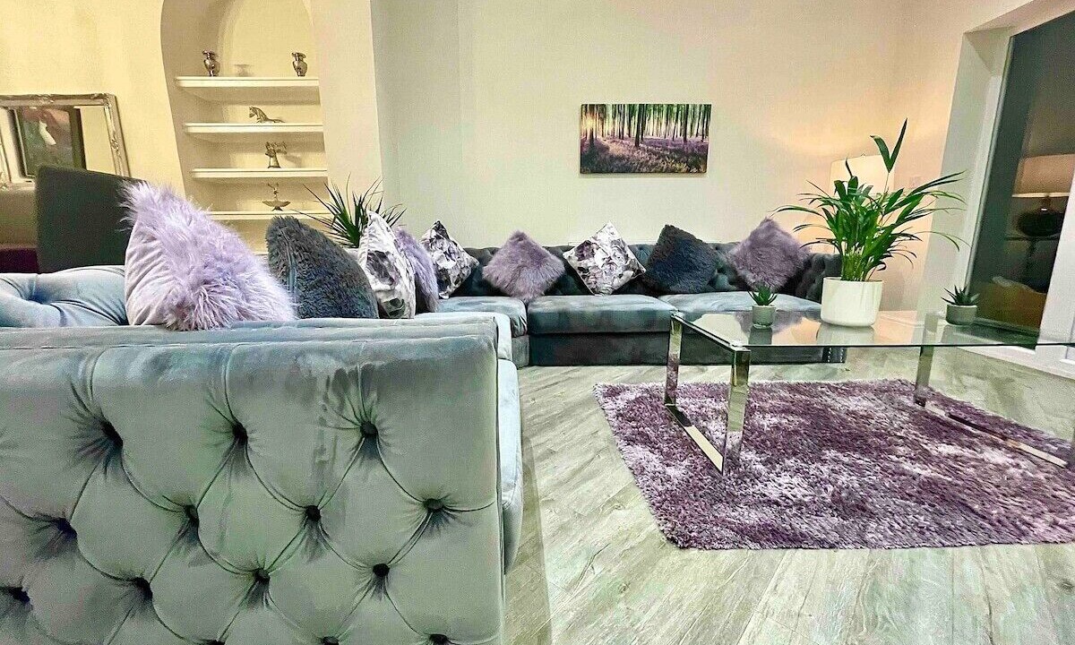 Photo of Livingroom in Coed-Y-Paen