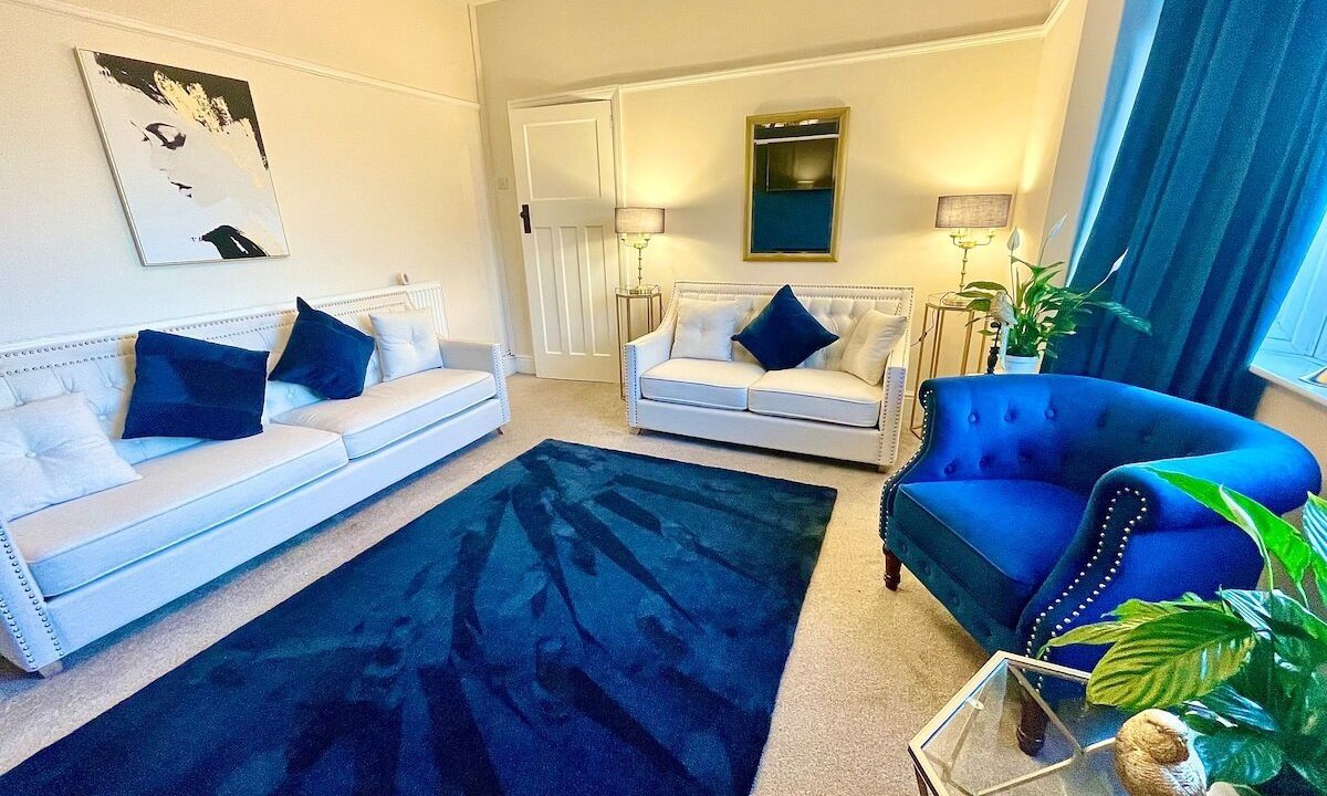 Photo of Livingroom in Coed-Y-Paen