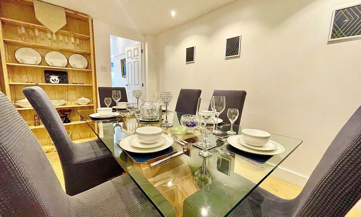 Photo of Others in Usk