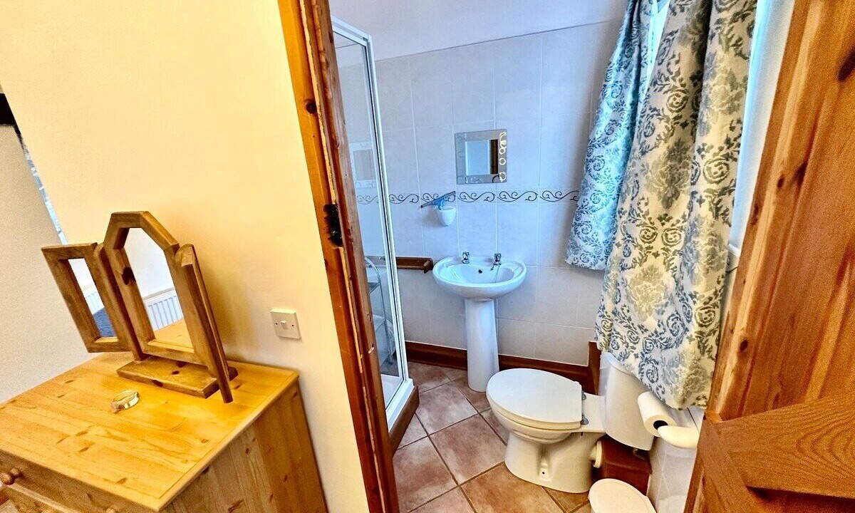 Photo of Bathroom in Usk