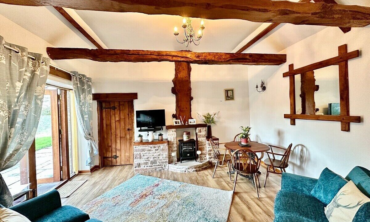 Photo of Livingroom in Usk