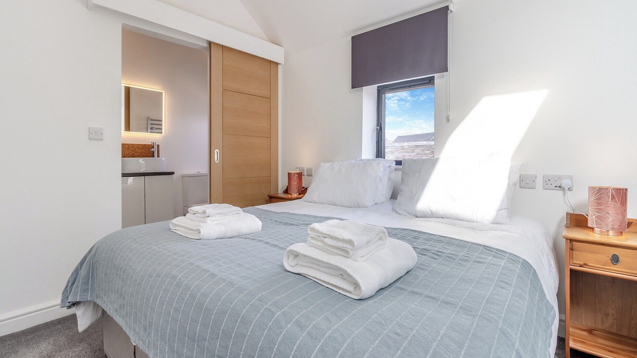 Photo of Others in Ellesmere