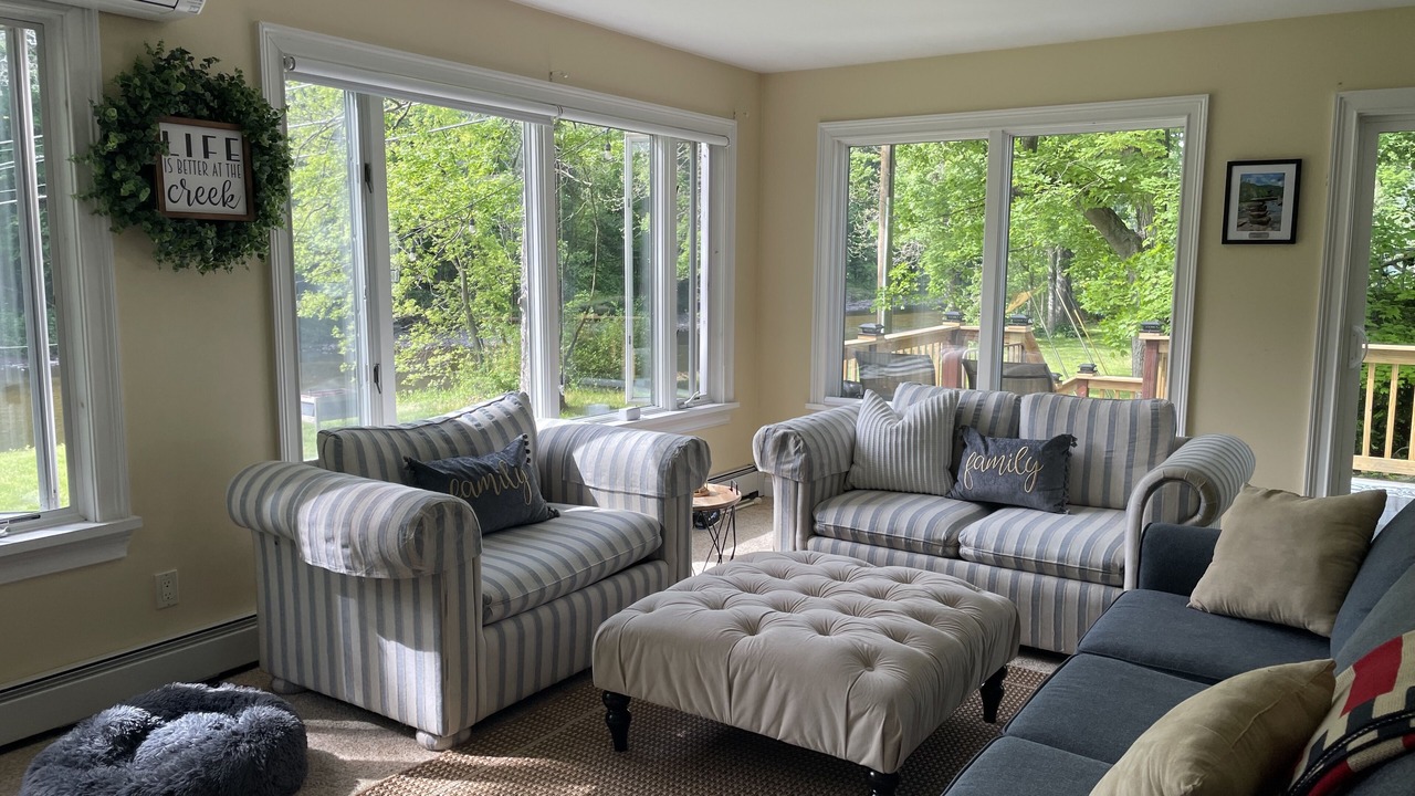 Photo of Livingroom in Montoursville