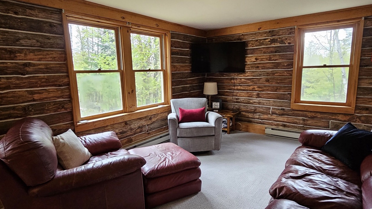 Photo of Livingroom in Rangeley