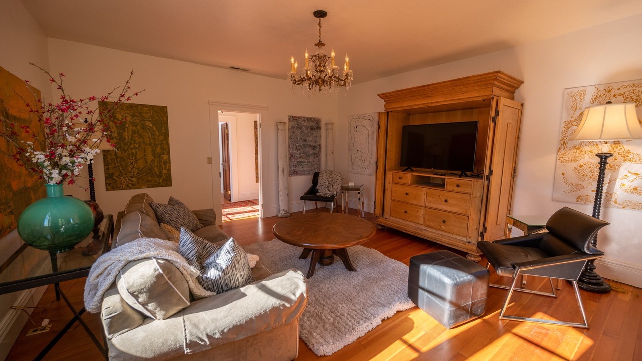 Photo of Livingroom in Carson City
