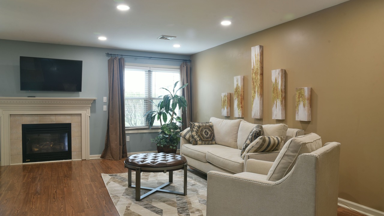 Photo of Livingroom in Enola