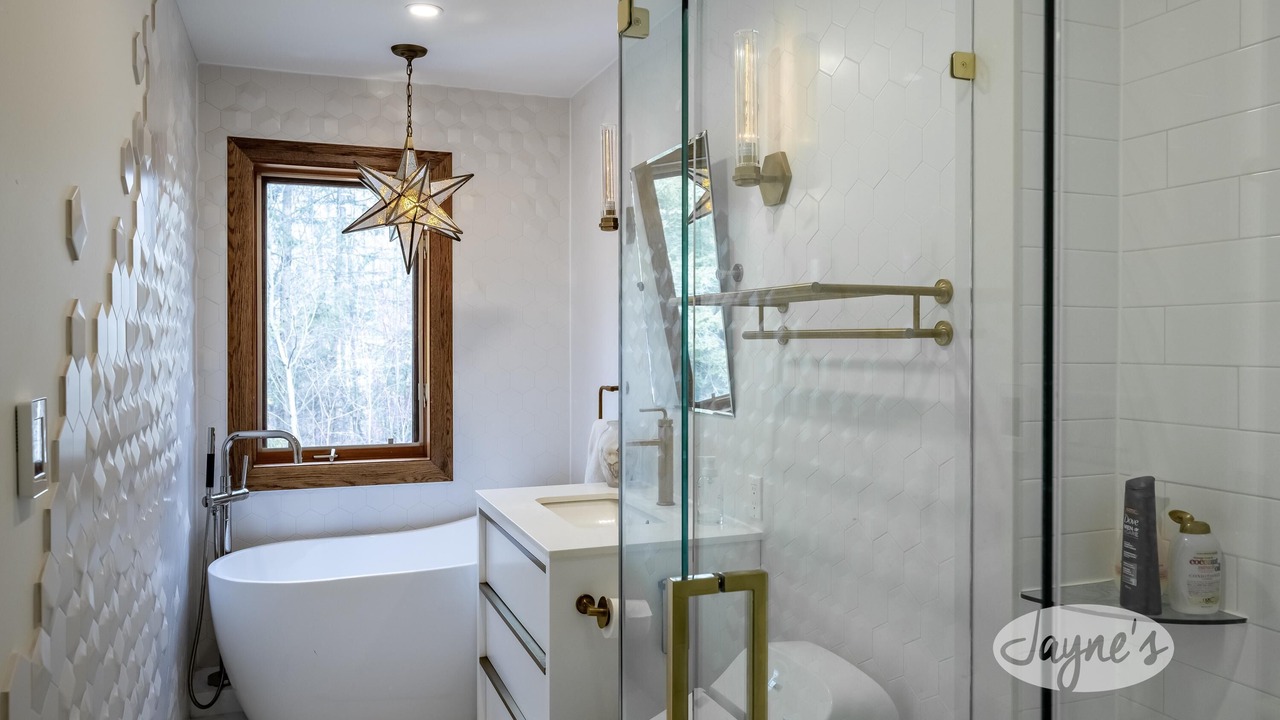 Photo of Bathroom in Lafontaine