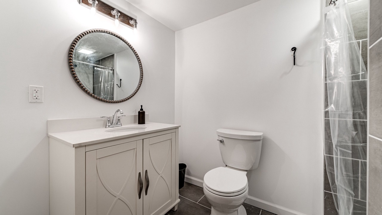 Photo of Bathroom in Dahlonega