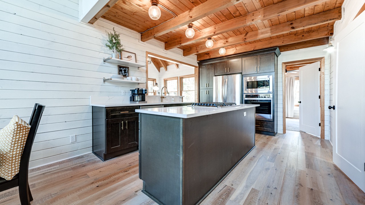 Photo of Kitchen in Dahlonega
