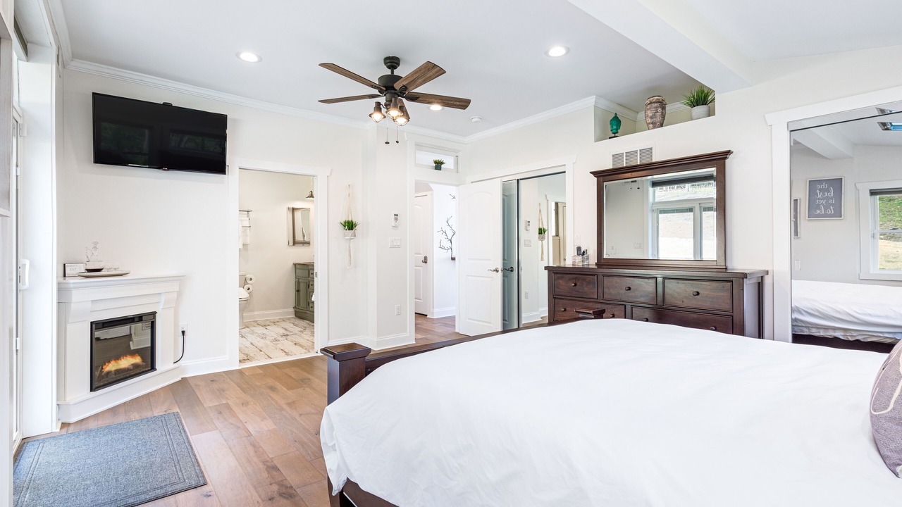 Photo of Bedroom in Smithsburg