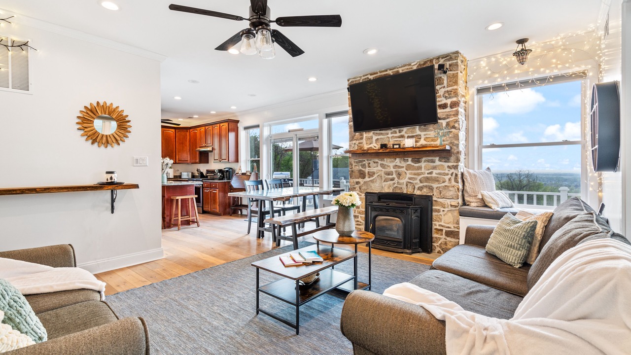 Photo of Livingroom in Smithsburg