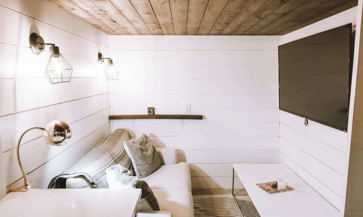 Photo of Others in Index