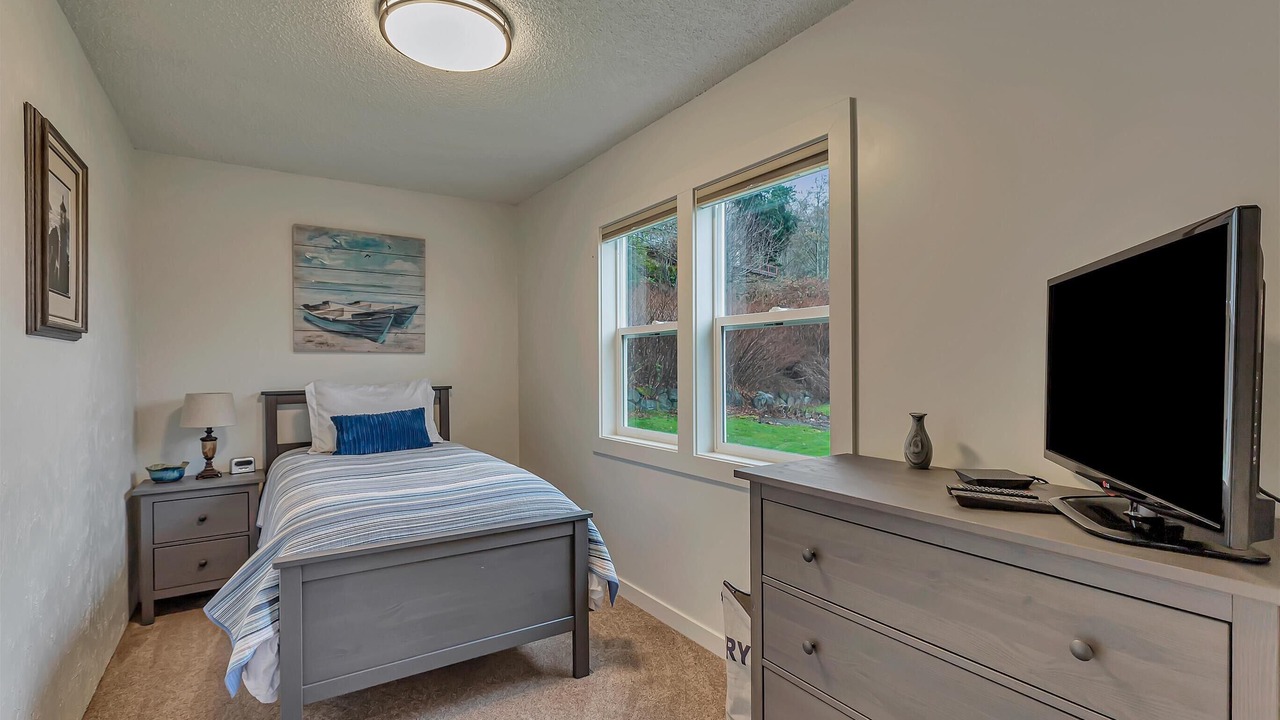 Photo of Bedroom in Des Moines