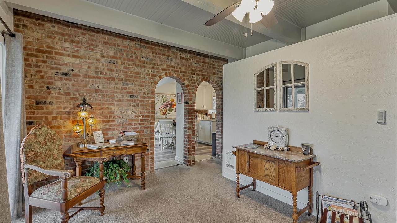 Photo of Others in Des Moines